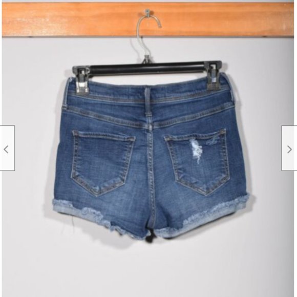 Hollister High Rise Distressed Destroyed Medium Wash Cuffed Short Shorts Sz 1 - Picture 2 of 3